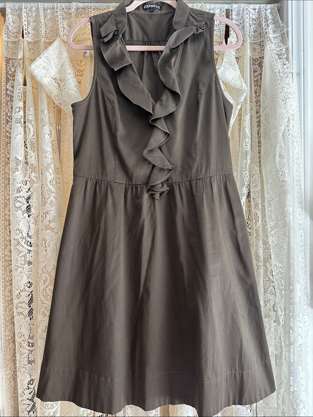 Express Olive Browns Ruffle V-Neck Sleeveless Midi Dress, Skater Dress, cotton